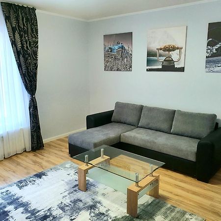 オラデアUrban Retreat Luxury Hideawayアパートメント エクステリア 写真